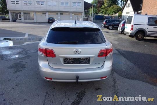 Toyota Avensis 2009