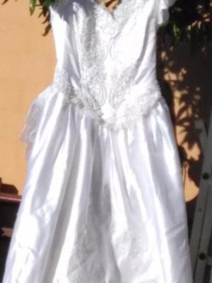 se vende vestido de novia