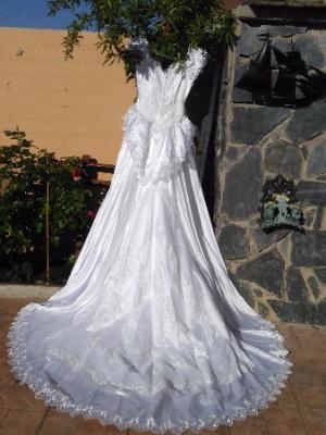 se vende vestido de novia