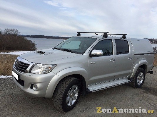 Toyota Hilux 2012, 93 400 kilometros