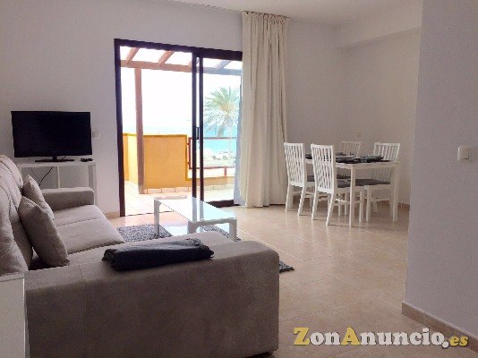 APARTAMENTO LUJOSO EN COSTA CALMA