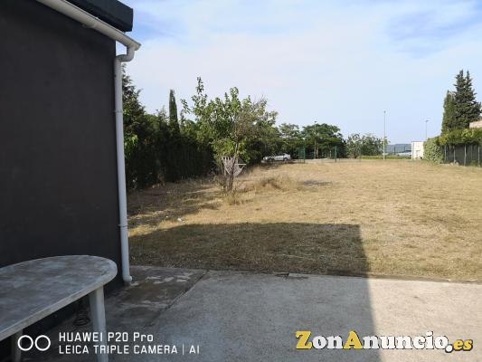 urb.lago azul ( pinseque )