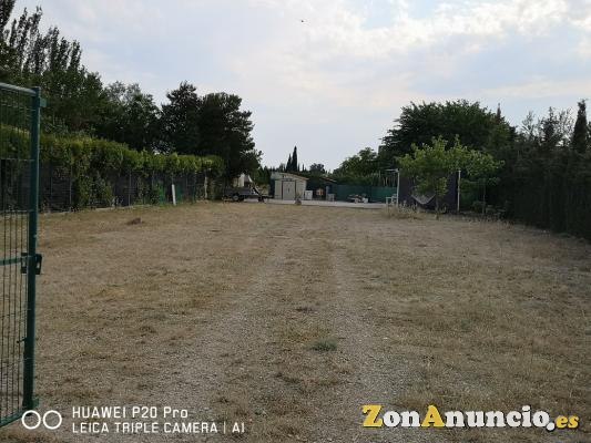 urb.lago azul ( pinseque )