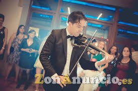 Músicos para cualquier celebración: violinistas, etc...