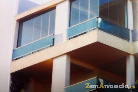 Cortinas de cristal baratas en Madrid