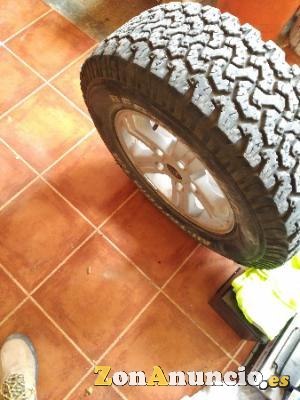 Rueda  kia sorento 245/70 R 16