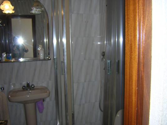 SE ALQUILA HABITACION