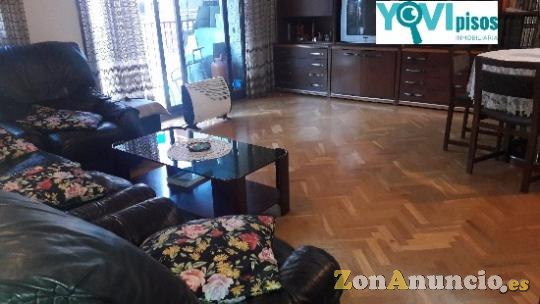 Piso en venta en Sant Marti alto con balcon