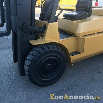 Caterpillar diesel 5000 KG