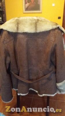 CHAQUETA DE PIEL VUELTA