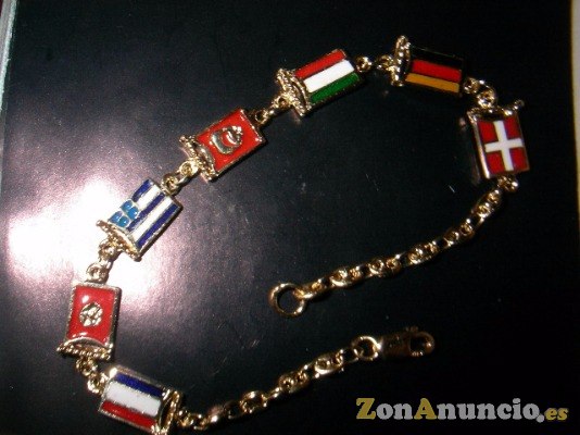 BANDERAS en oro y plata