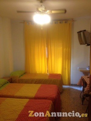 HOSTAL: PENSION ROSA BENIDORM