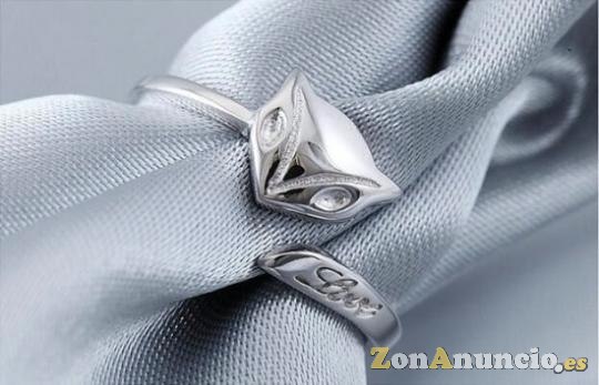ANILLO DE CHICA DE PLATA