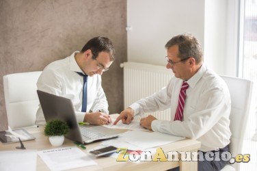 Ayudar a las personas en necesidad de financiación