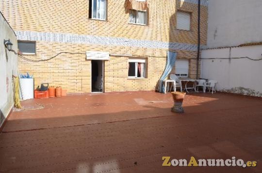 PISO GRANDE Y GARAJE