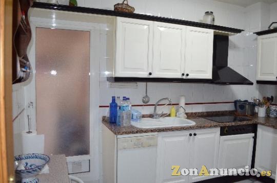 PISO GRANDE Y GARAJE