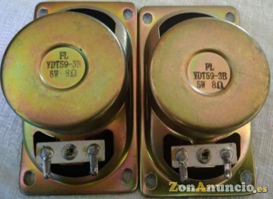Altavoces en perfecto estado