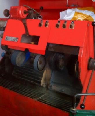 MAQUINA TALLER REPARACION CALZADO