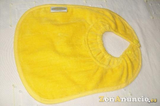 Babero impermeable