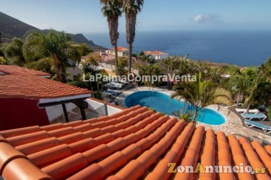 ID-372   Complejo turístico de12 apartamentos