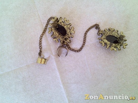 PENDIENTES DE BISUTERIA DE CHICA