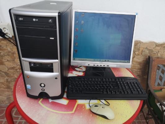 ORDENADOR  CON 3 GB INTEL  2 X  A 3,40 GHZ  W10  MONITOR