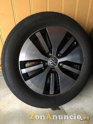Volkswagen Golf 2010, 40 125 km,