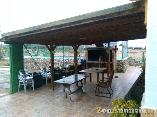 Chalet con finca de Naranjos