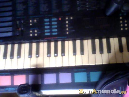 Teclado Yamaha PSS 780