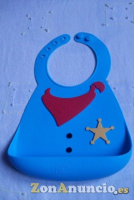 Babero de silicona