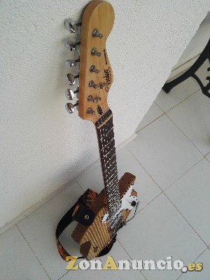 VENDO GUITARRA ELÉCTRICA