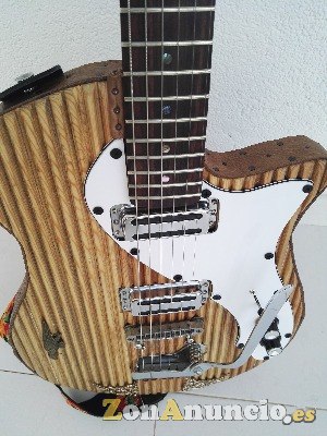 VENDO GUITARRA ELÉCTRICA
