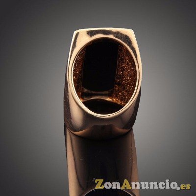ANILLO OSTENTOSO DE CHICA