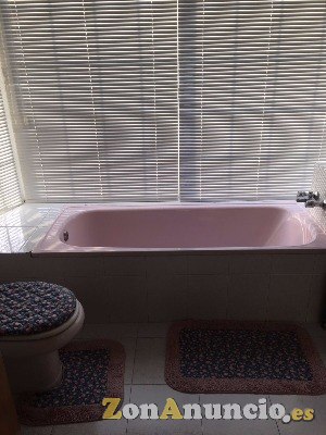 Vendo chalet en Urb. El Coto