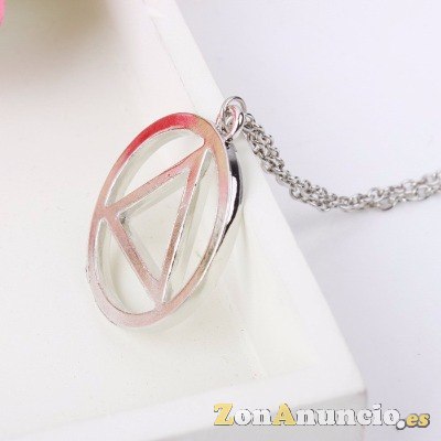 COLGANTE CON CADENA DE CHICO