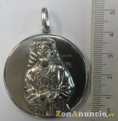 MEDALLAS JESUS DE MEDINACELI EN ORO Y EN PLATA.