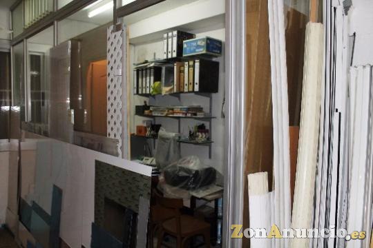 Carpintería Metálica Cristalería 10 minutos Parque Güell