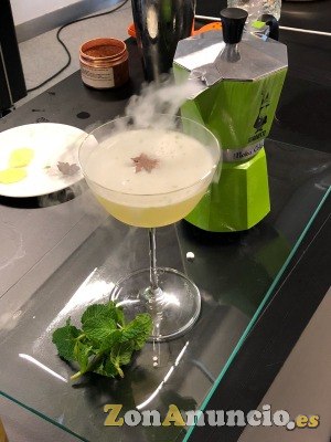 Preparacion Trabajo de Barman coctelería