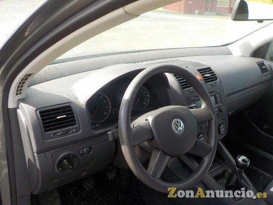 Volkswagen Golf 1.4 75