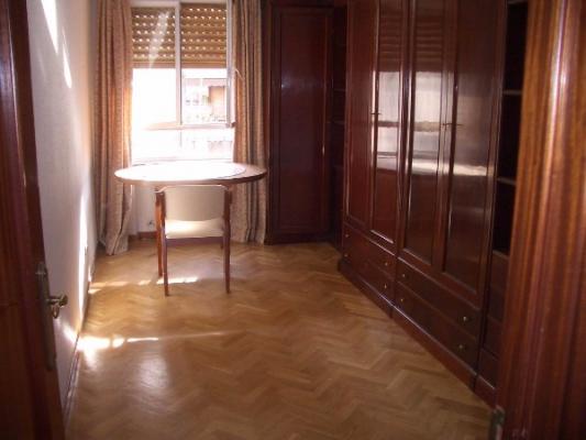 Se alquilan habitaciones