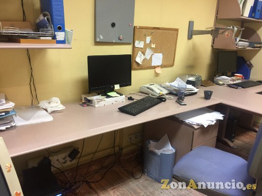 Vendo Muebles de oficina de segunda mano en buen estado