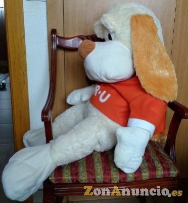 PERRO PELUCHE GRANDE. 90 CM