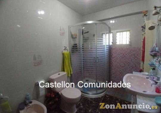 Chalet : Urbanizacion,CS.