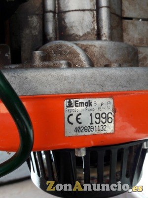 VENDO DE SEGUNDA MANO 1 MOTOBOMBA OLEO MAC SC55B