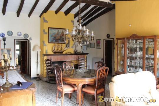 Casa rústica con licencia de hotel rural