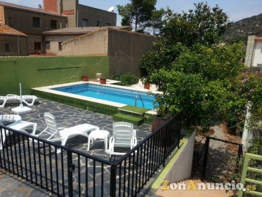 Casa rústica con licencia de hotel rural