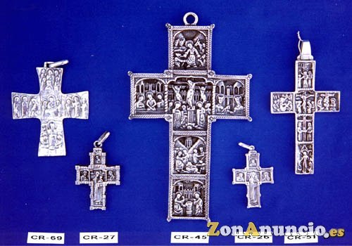 cruces-cristos en oro y plata