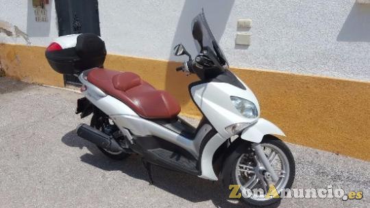 Motocicleta Scooter Yamaha Xcity 250