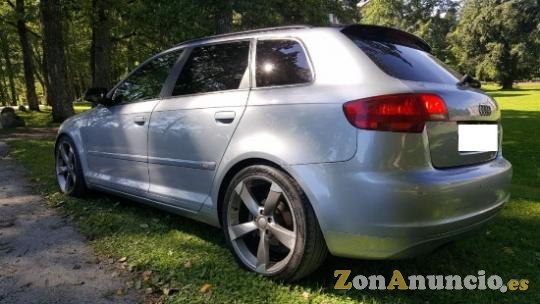 Audi A3 2.0 TDI quattro Sportback 140 HK