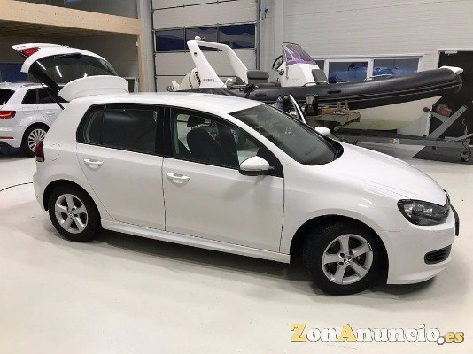 Volkswagen Golf 1.6 TDI 105hk BlueMotion 2011